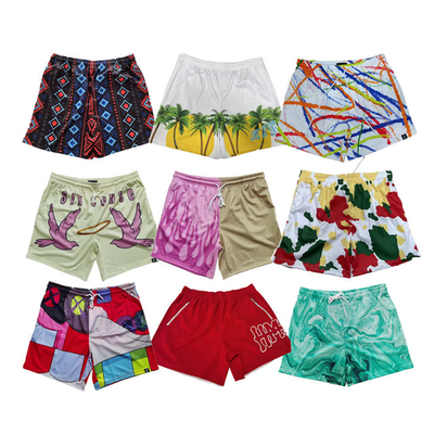 Nom de marque de haute qualité Hommes Shorts de plage 5 pouces Inseam Nylon Running Mesh Shorts confortables Hommes Shorts de plage floraux